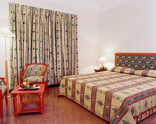 Quality Airport Hotels Недумбассери
